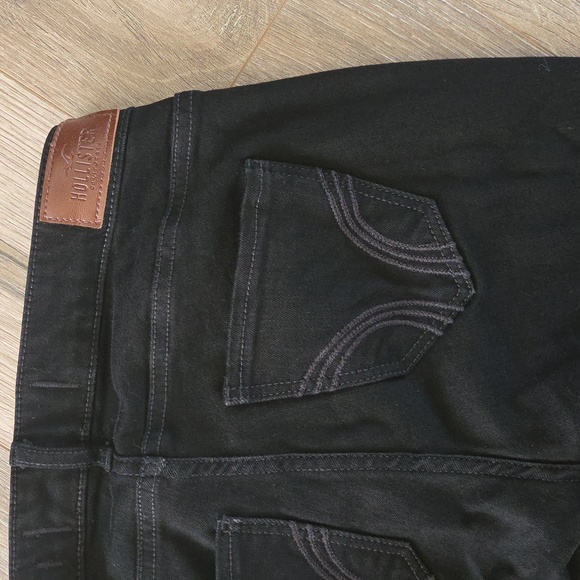 Hollister Low Rise Super Skinny Claaic Stretch - Picture 6 of 8